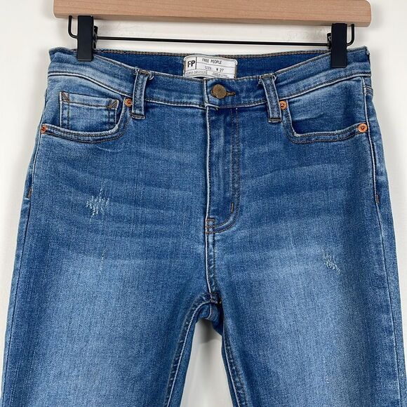 Free People Frayed Hem Distressed Blue Jeans Women’s 27 Skinny Boho Stretch - Picture 2 of 8